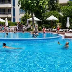 Aparthotel Private Excelsior 3*