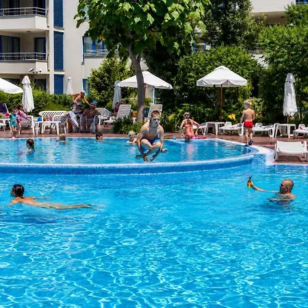 Апартхотел Private Excelsior 3*
